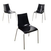 Trois chaises des années 1990