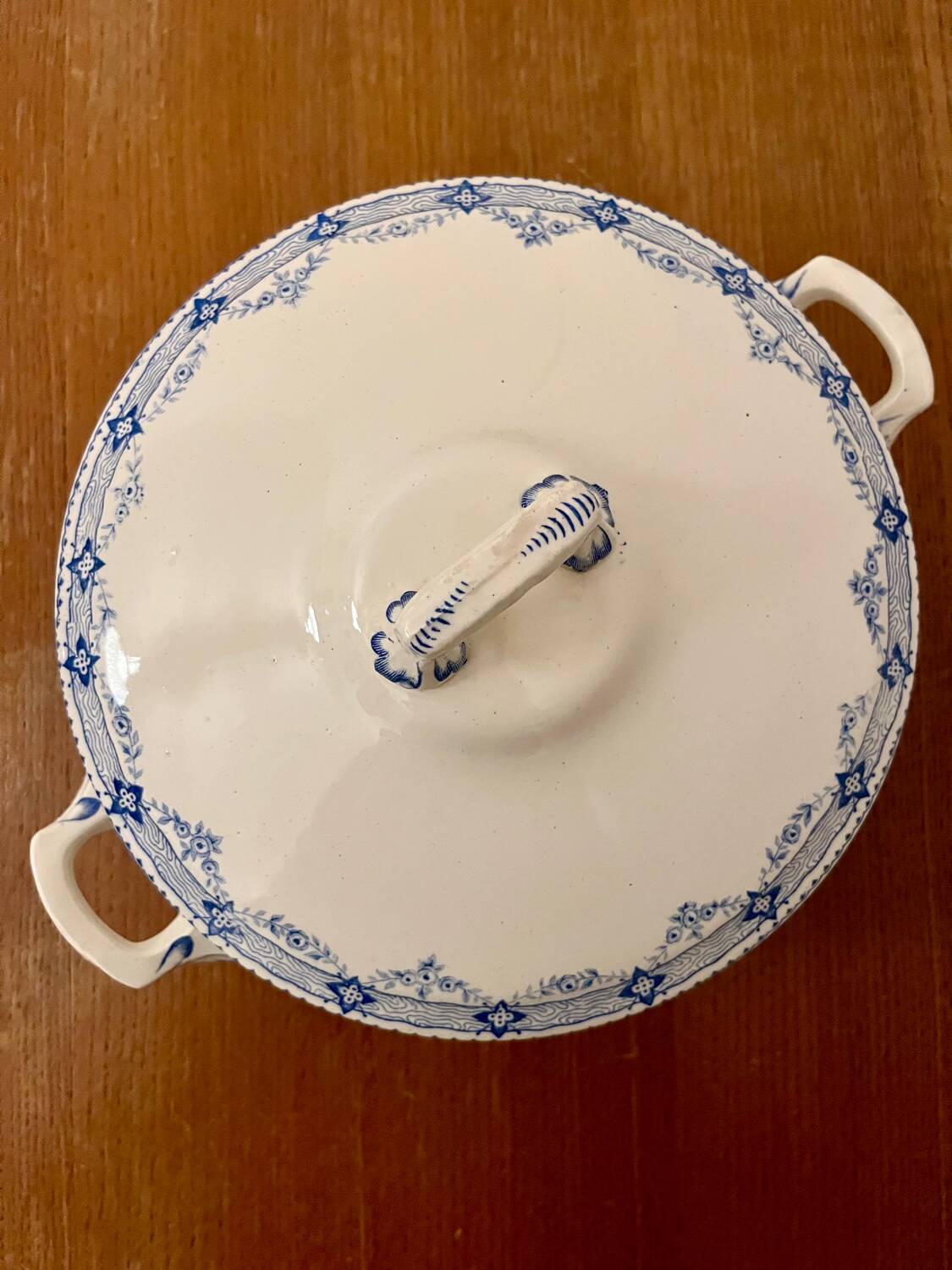 HB & Cie Iron Earth Soup Tureen, Lavoisier