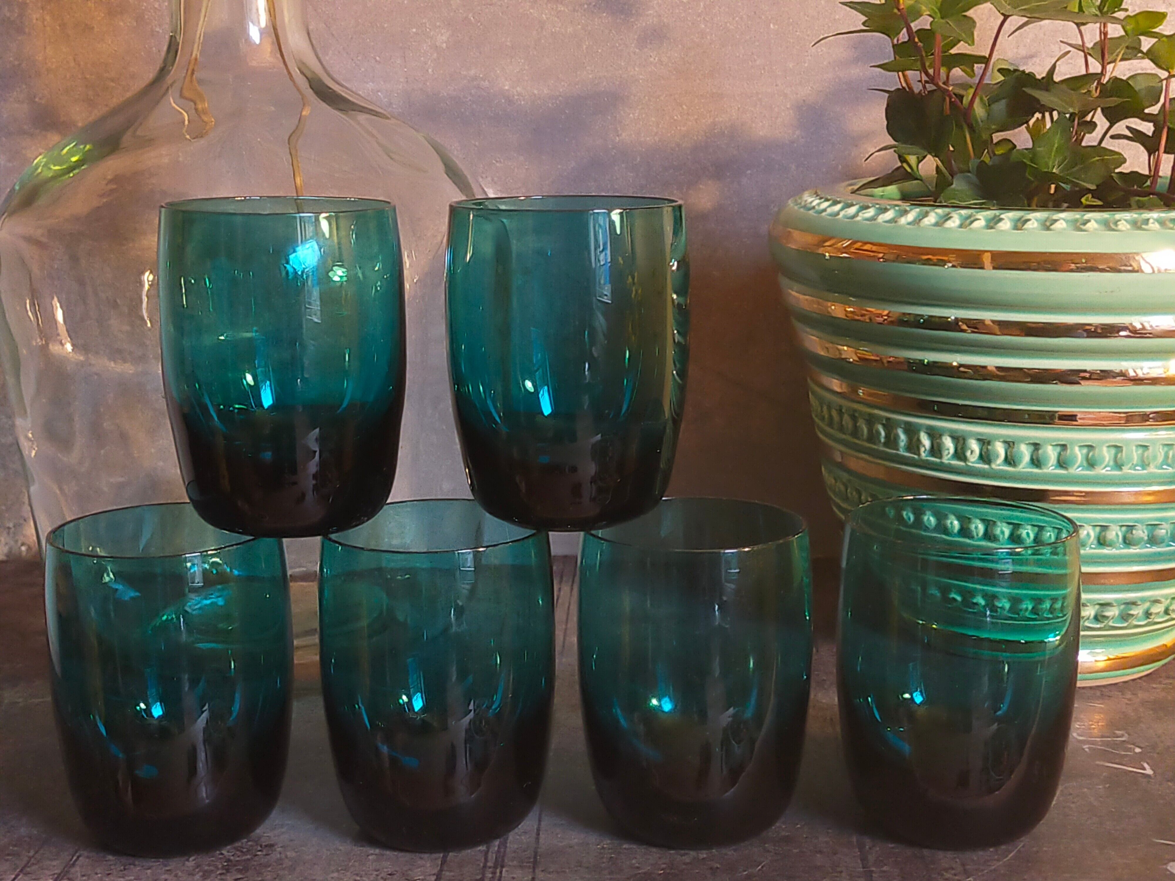 Six verres de verrier bleus paon vintages