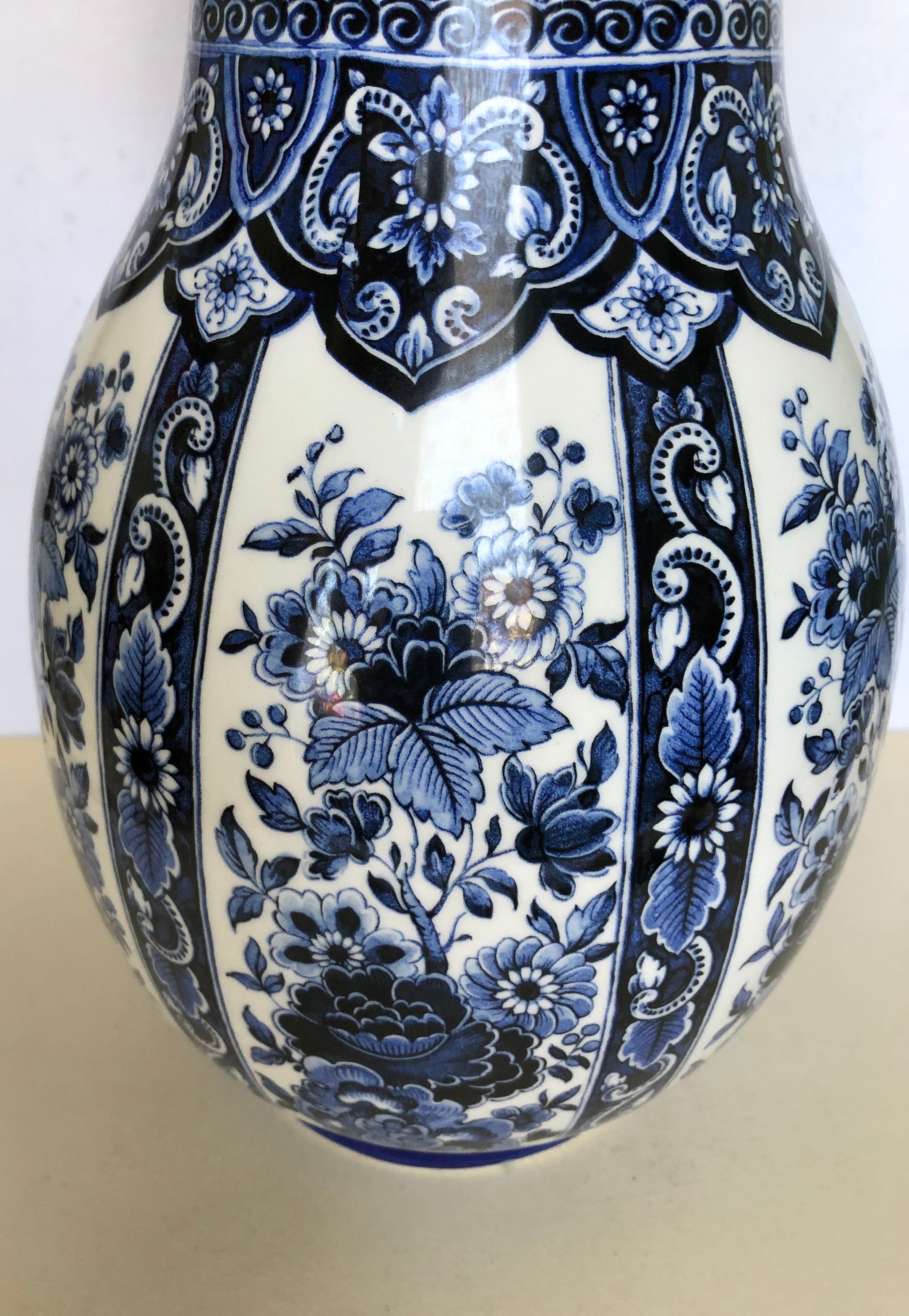 Ceramic vase