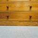 Commode pin vintage 1980