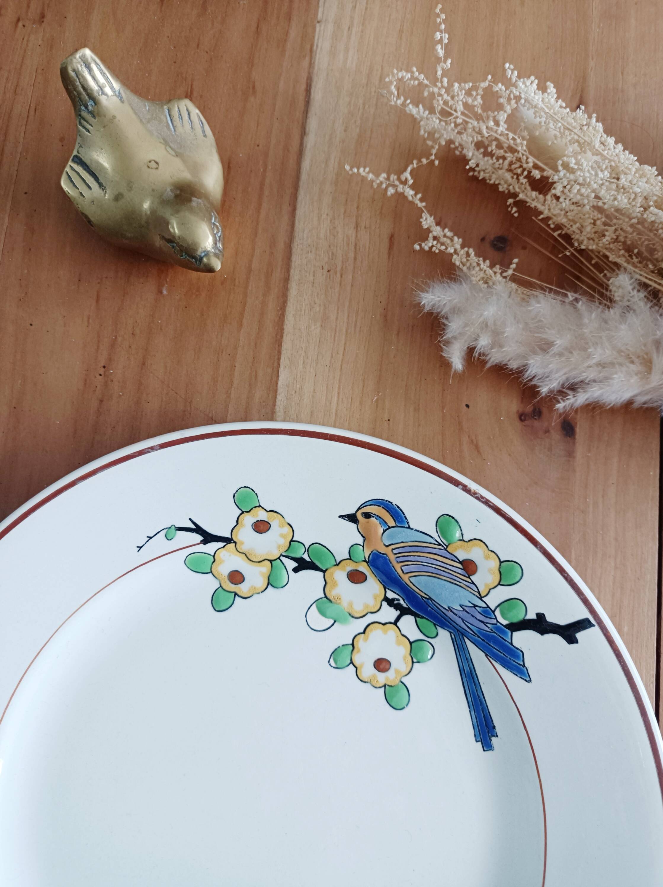 Longwy flat plate, Bird