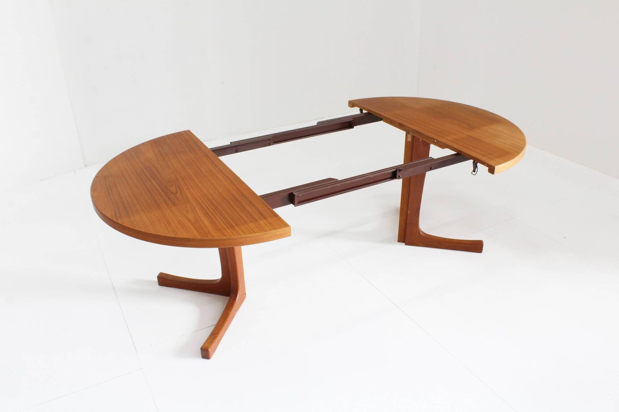 Vintage Danish round extendable dining table teak 1960s