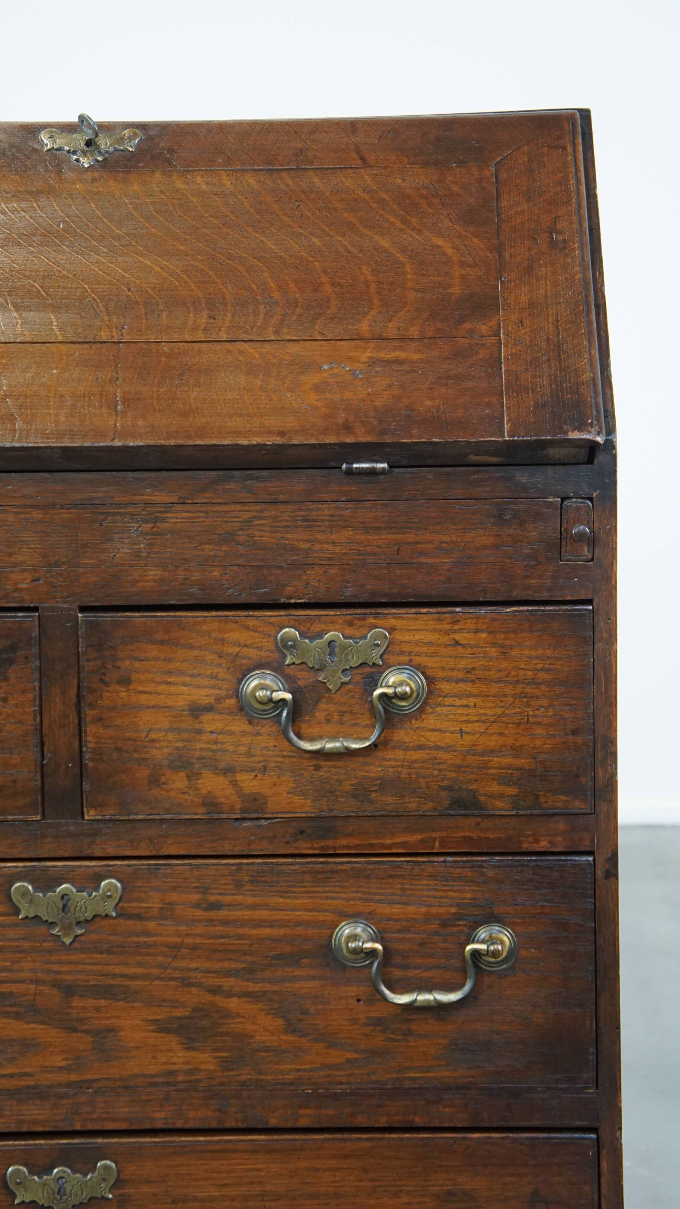 Antique subtle English secretaire from the early 19th century