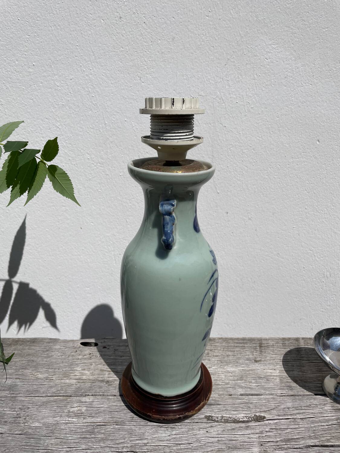 Ceramic lamp base