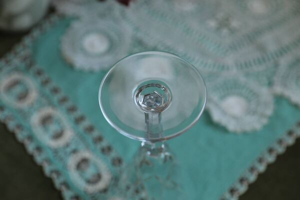 5 verres à vin rouge en cristal Saint Louis