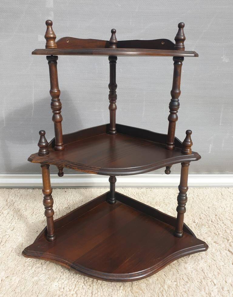 Corner wall display with 3 mahogany shelves