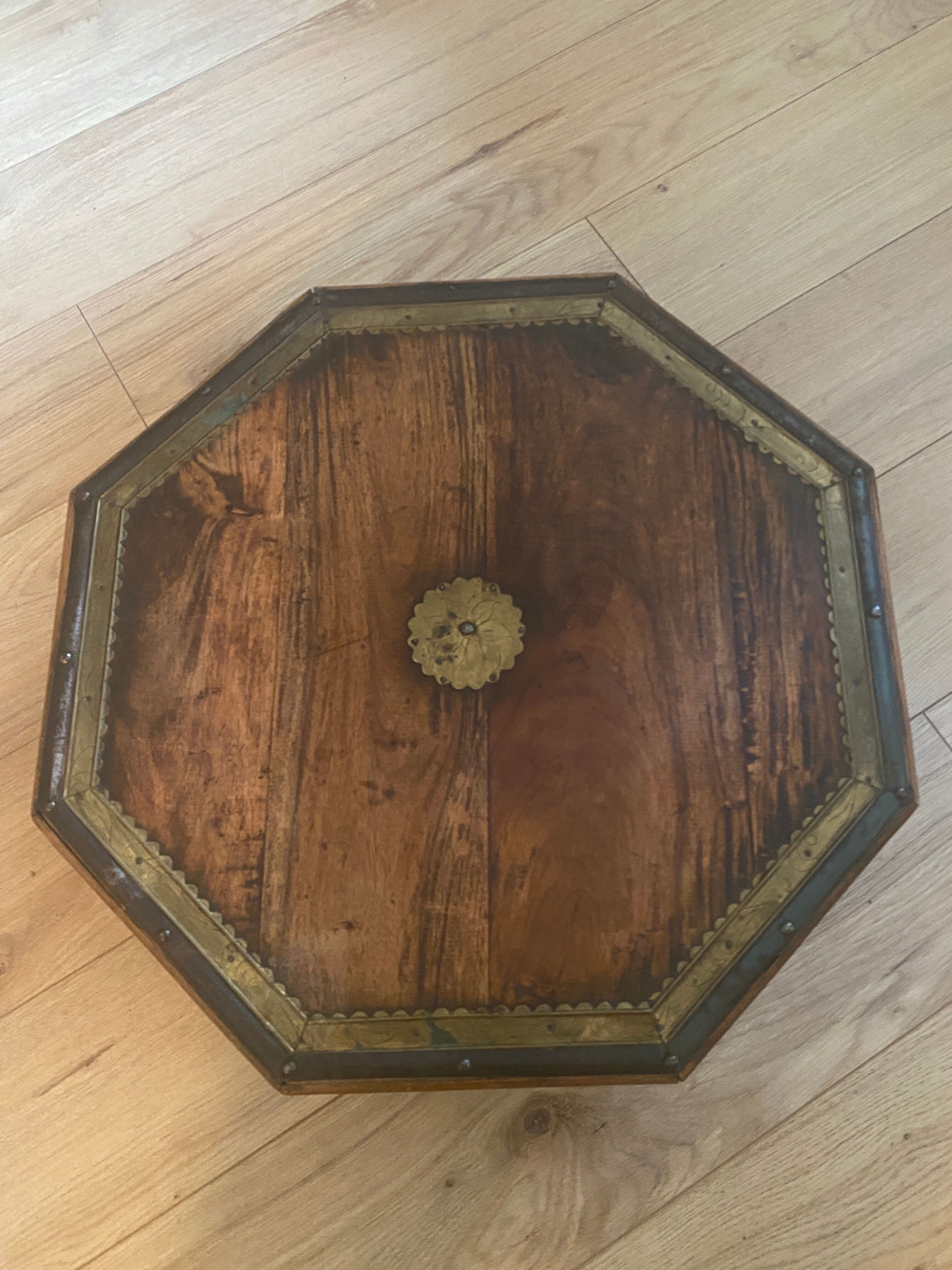 Traditional moroccan coffee table