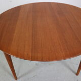 Peter Hvidt& Orla Mølgaard Nielsen Teak Round Coffee Table for France& Son, 1950