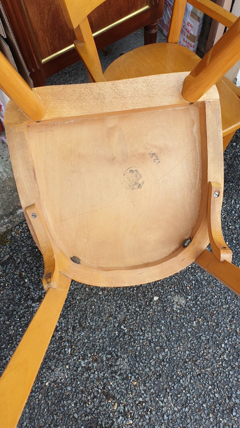 Children's armchair bauman