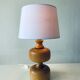 Lampe en bois tourné