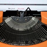 Machine à écrire portative silver reed orange