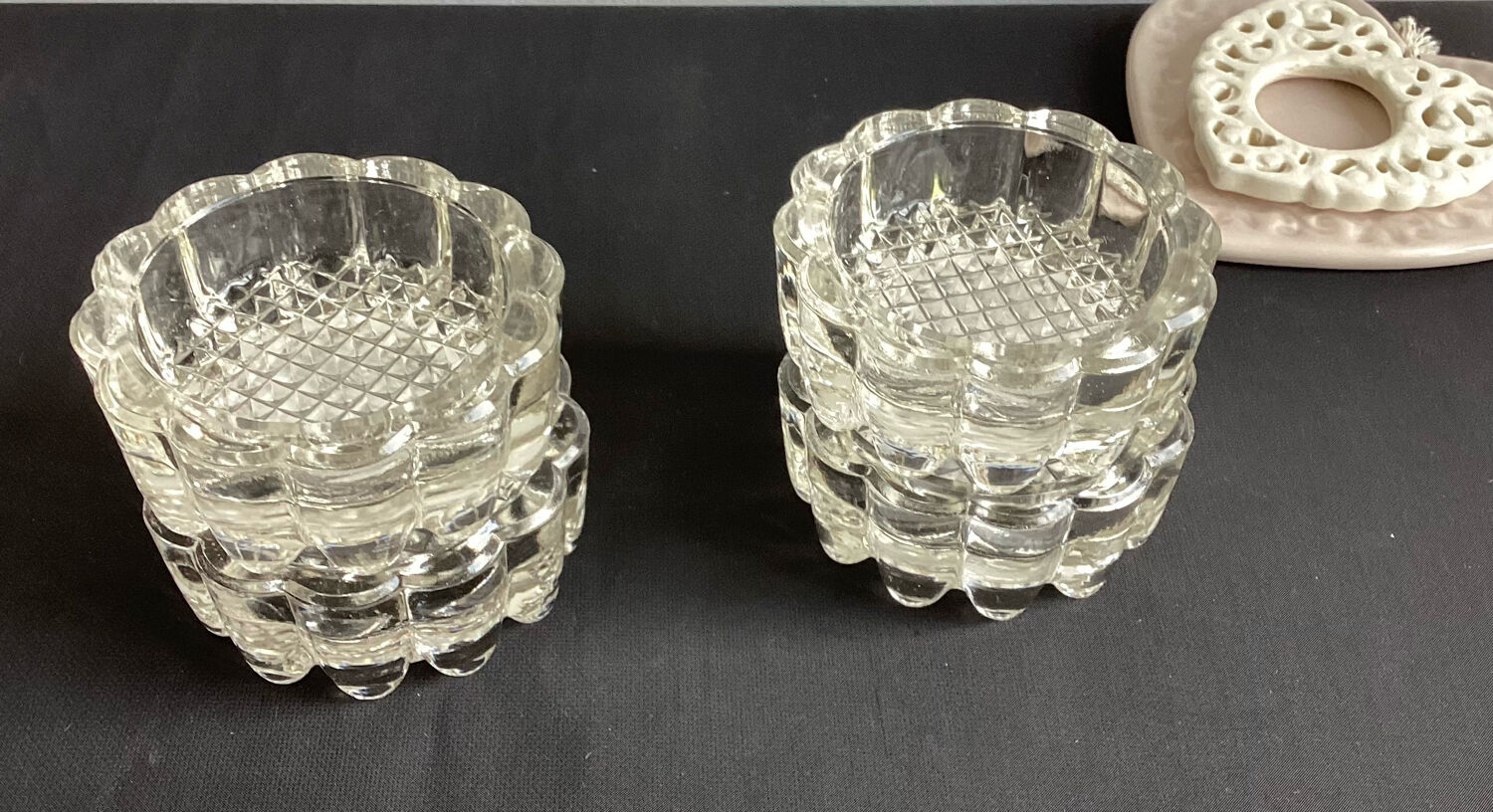 Set of 4 old piano/glass table coasters