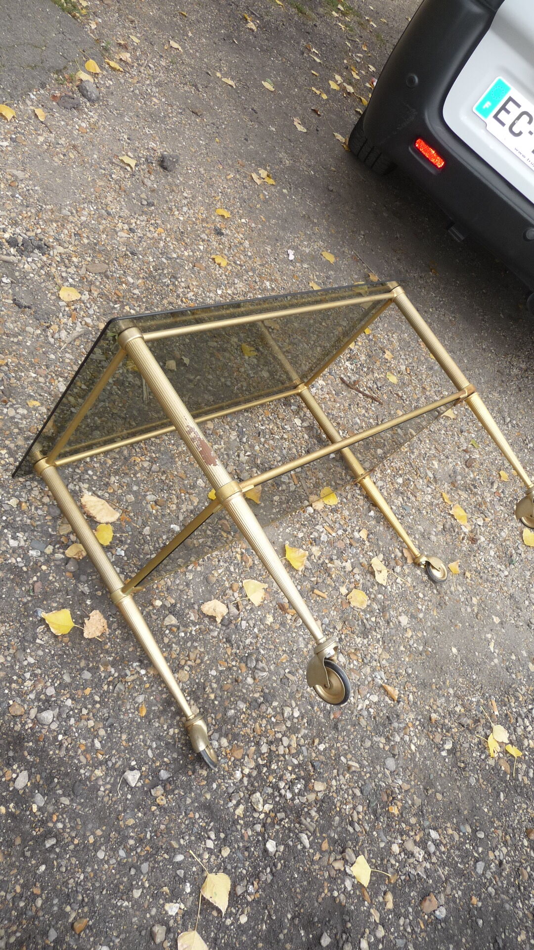 Table basse verre et laiton vintage