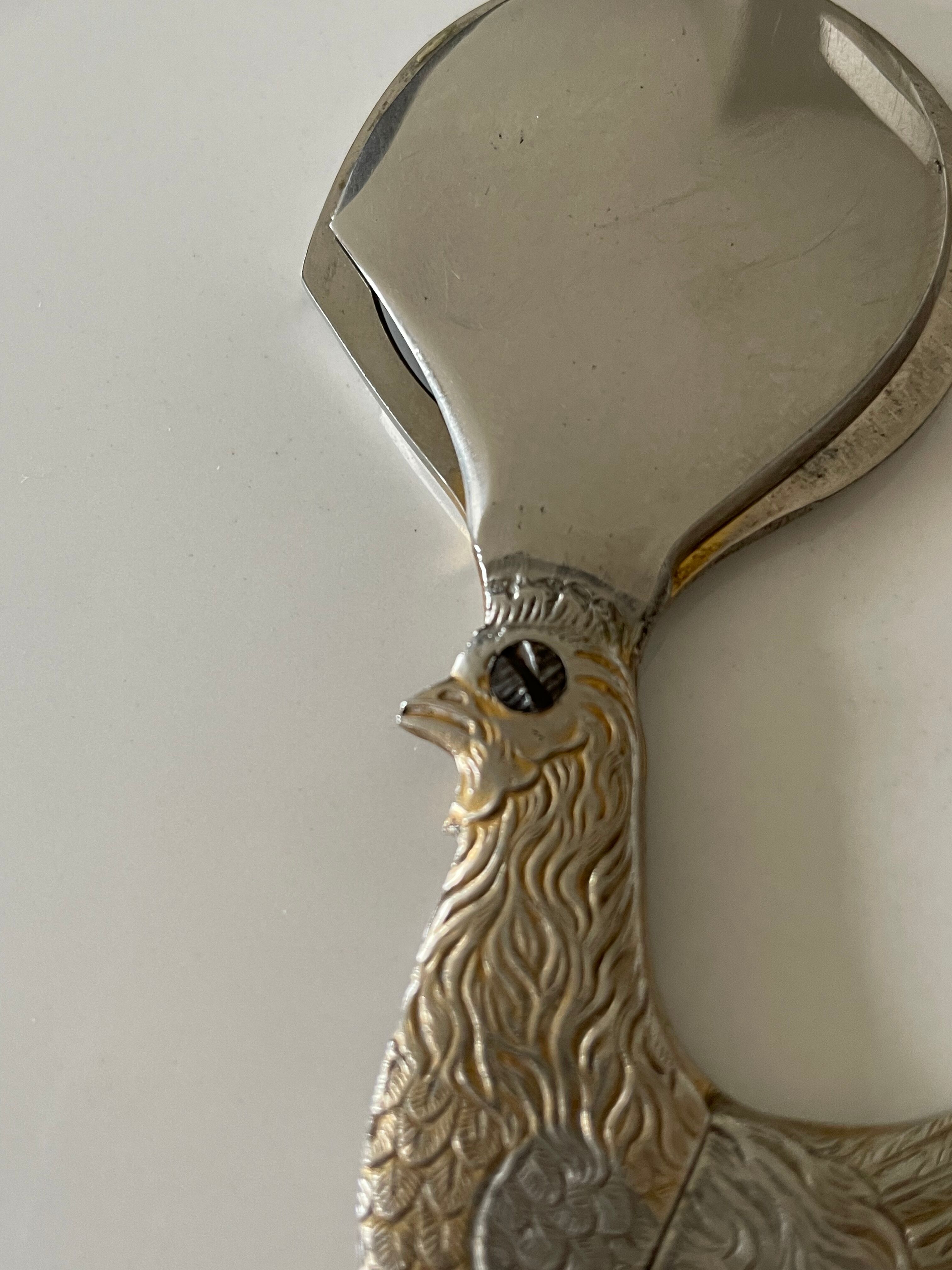 Ciseaux ou couteaux à oeuf vintage