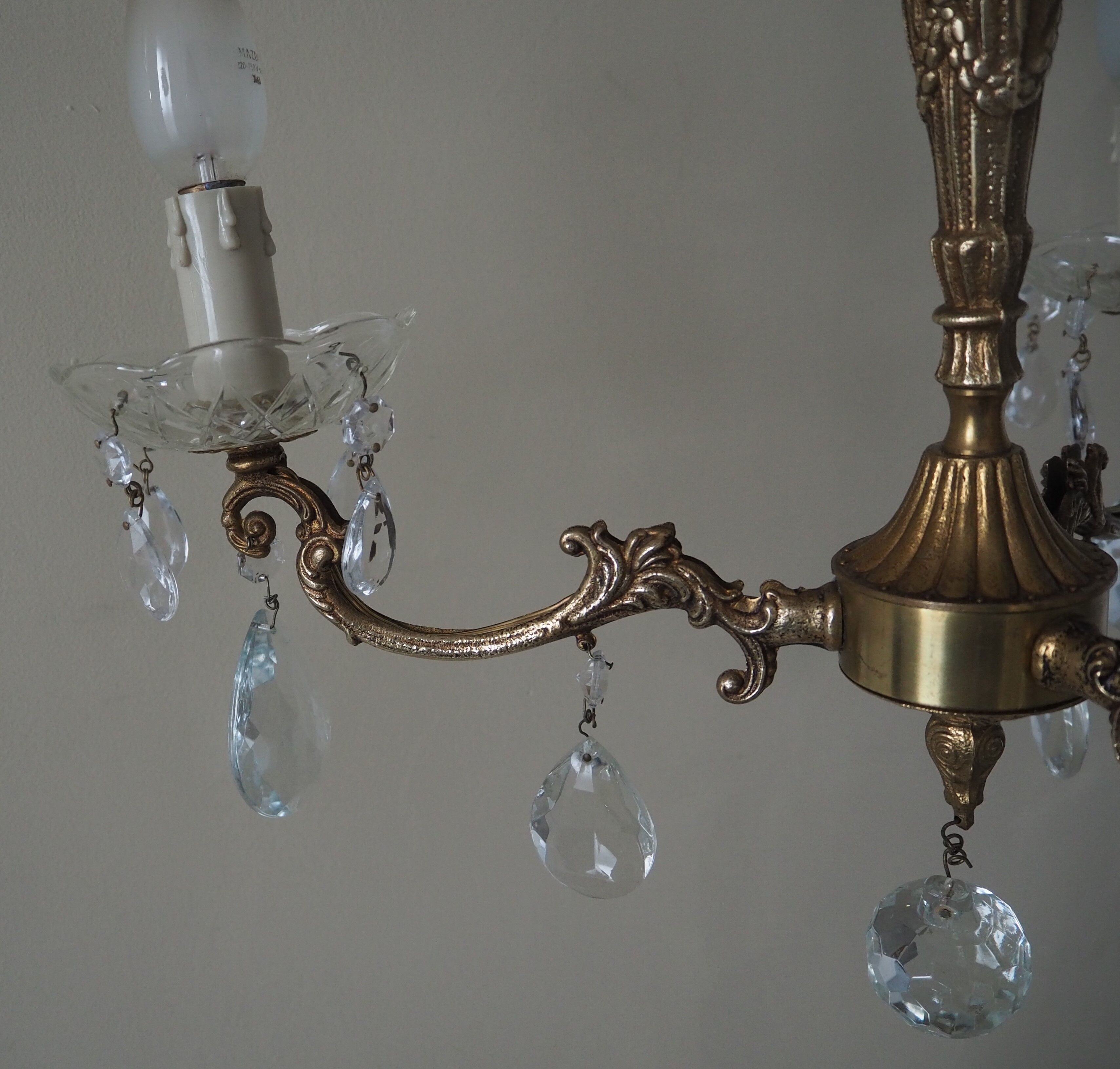 Cast bronze chandelier and crystal tassels – 3 fires