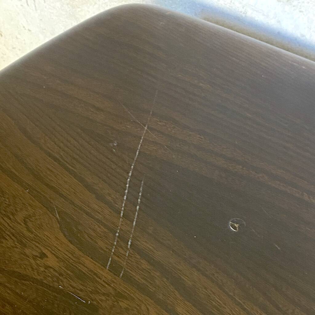 Rustic table in solid elm, vintage 1960s.