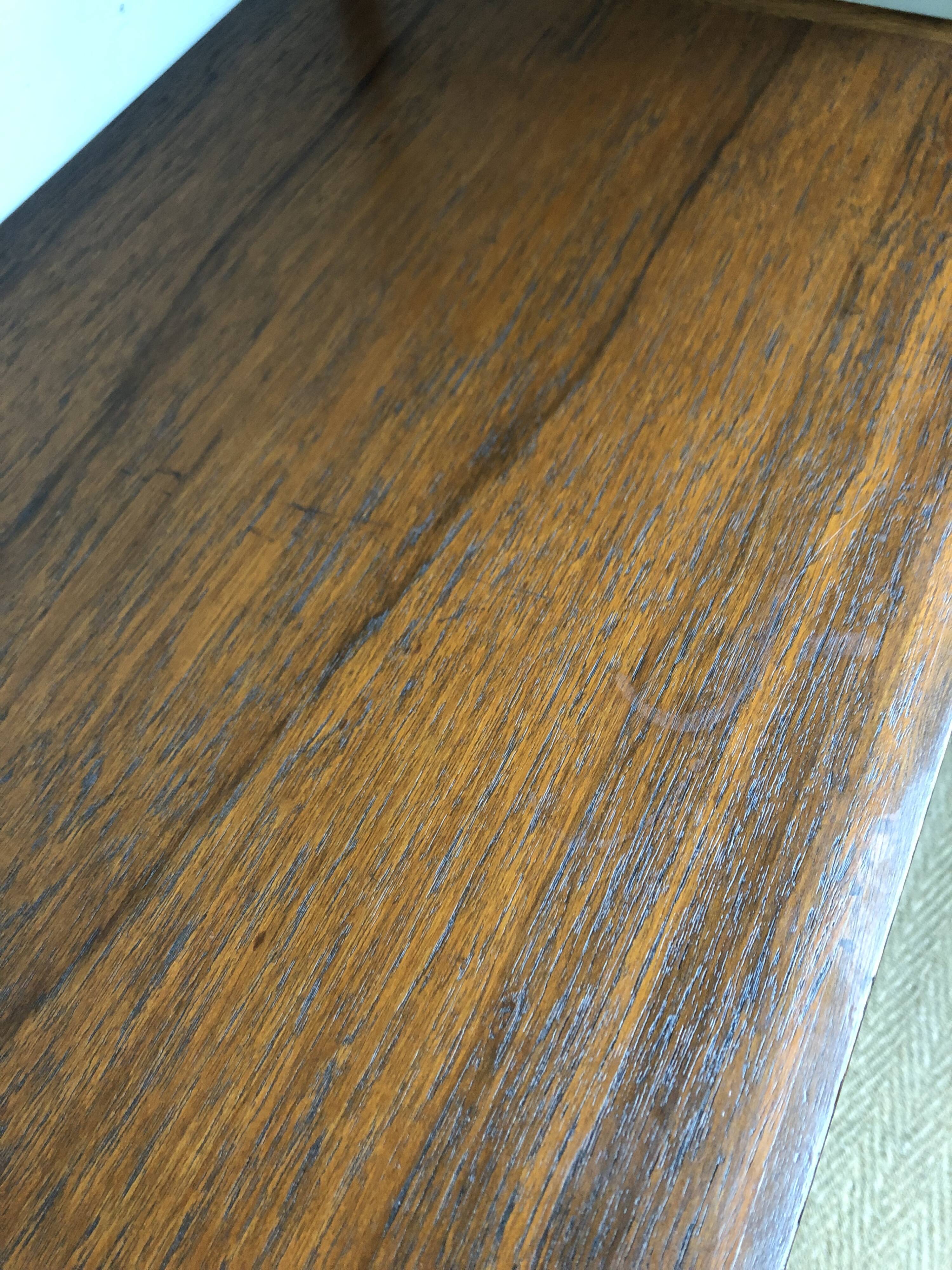 Wall-mounted sideboard