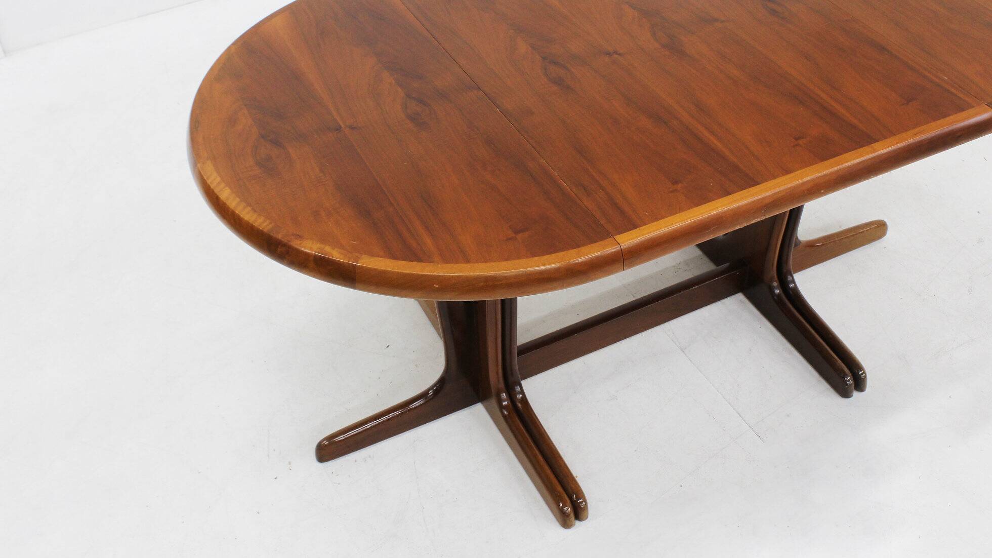 Vintage large oval extendable dining table 1960s XL