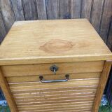 Vintage curtain binder