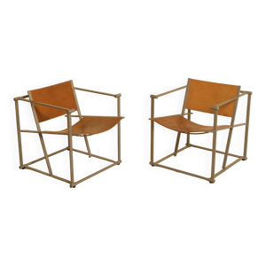 Paire de fauteuils ''FM62'' - van