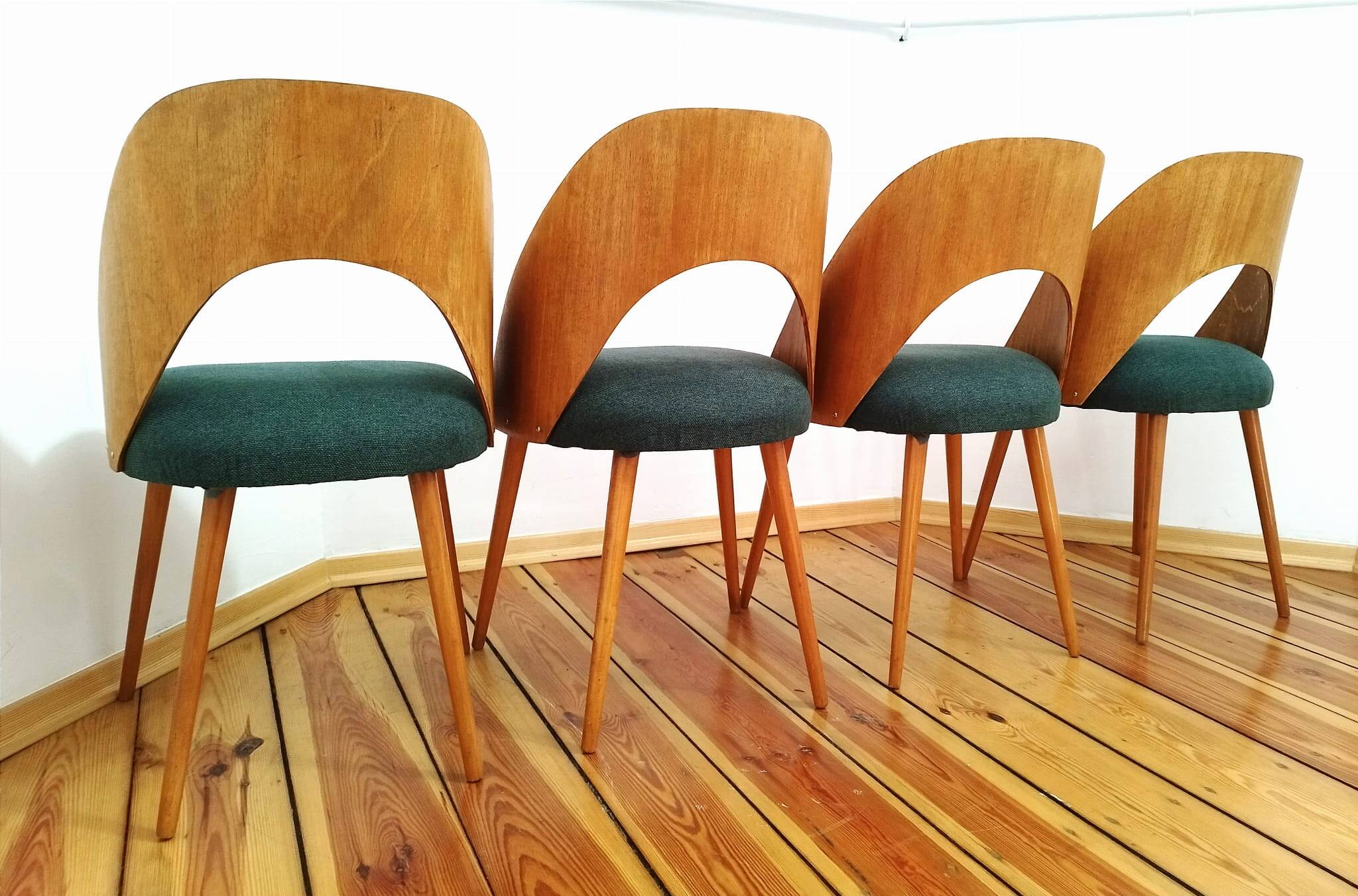 Chairs from Proj. A. Suman, Tatr Nabytok for Tatra, Czechoslovakia, 1960s, Set of 4