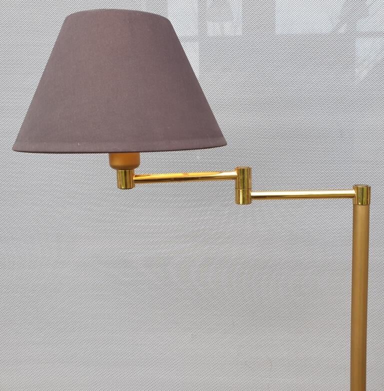 Gold lacad articulated reader