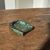 Cendrier en céramique vernissée turquoise et brune en forme de fer à cheval