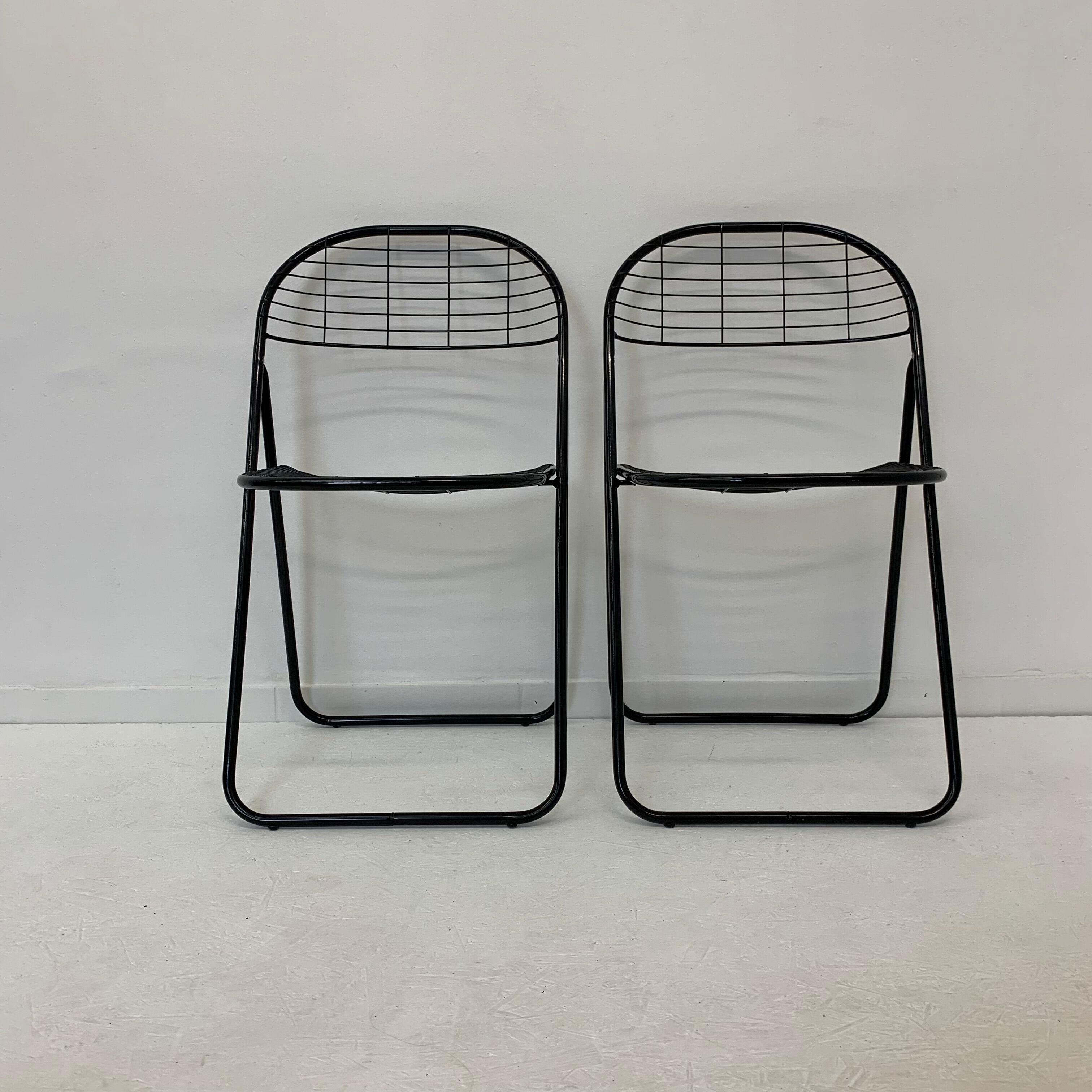 Ensemble de 2 chaises métalliques post-modernes par Niels Gammelgaard pour Ikea, années 1980