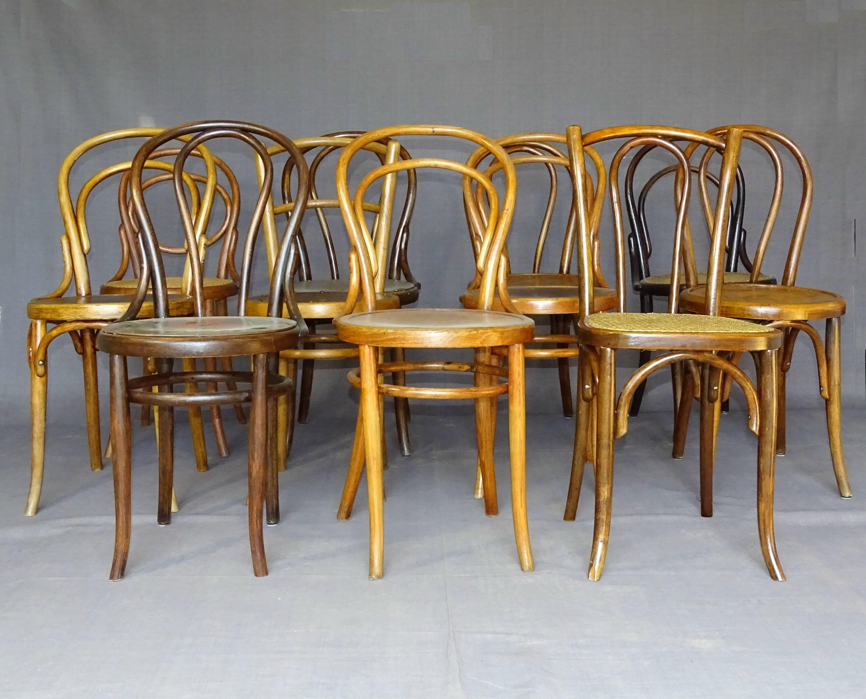 Set de 11 chaises bistrot bois et cannages, 1900/1915