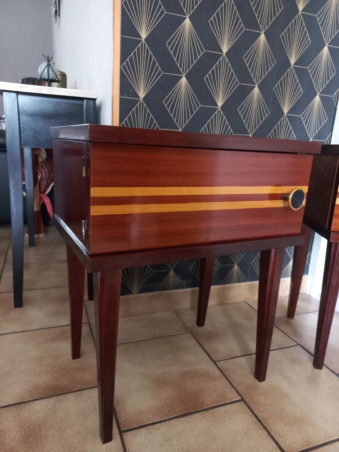 Paire de chevets formica