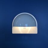 Half-moon wall sconce Louis Poulsen