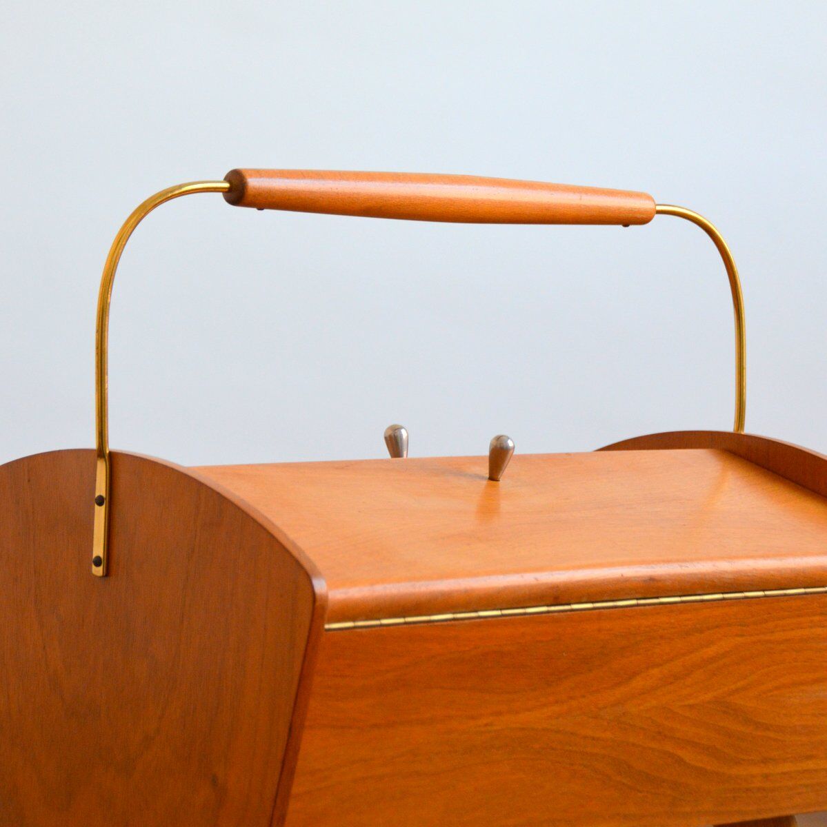 Worker / Vintage sewing box 1960s