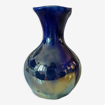 Vichy enamel vase