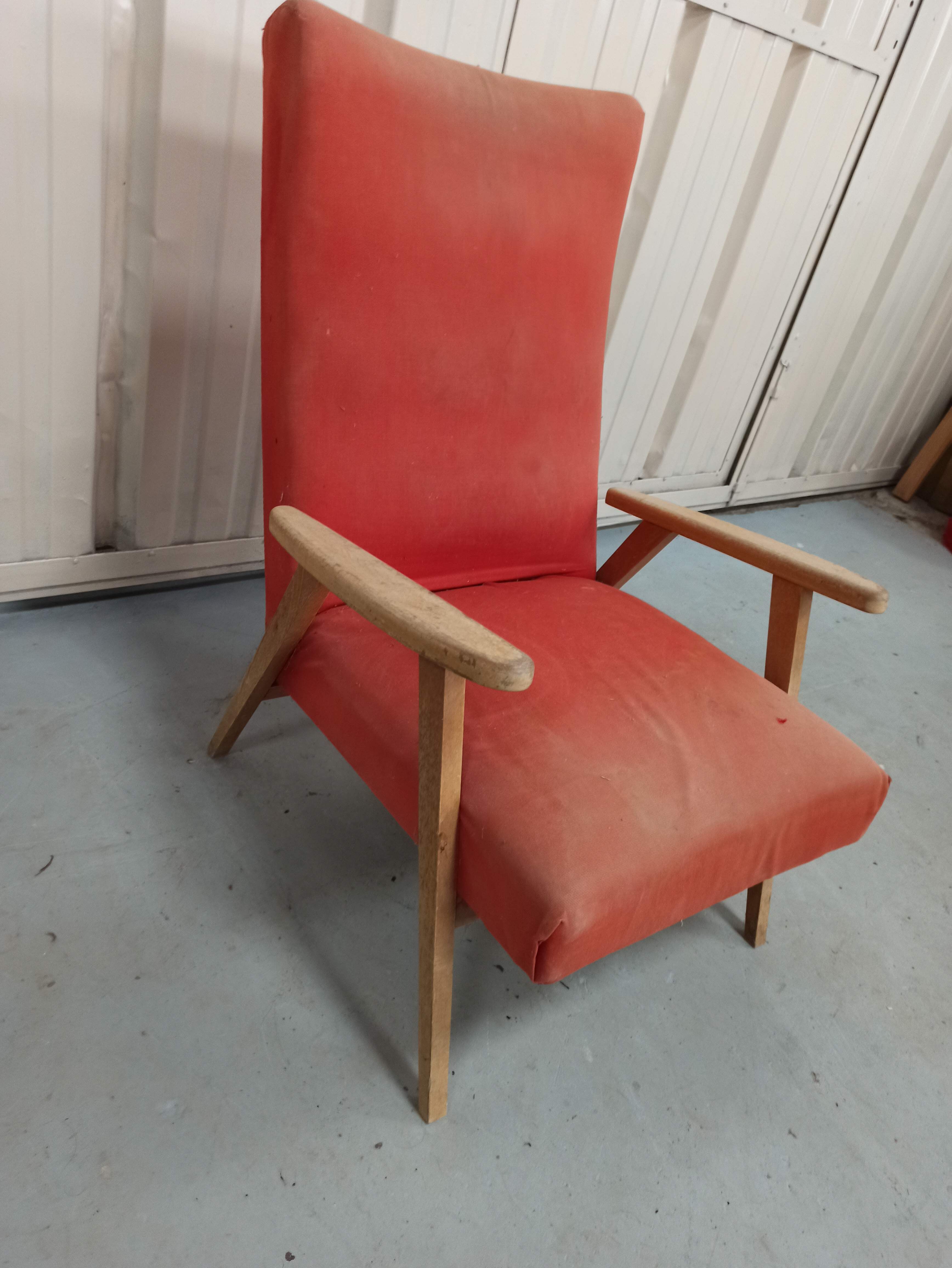 Set 3 armchairs compass feet