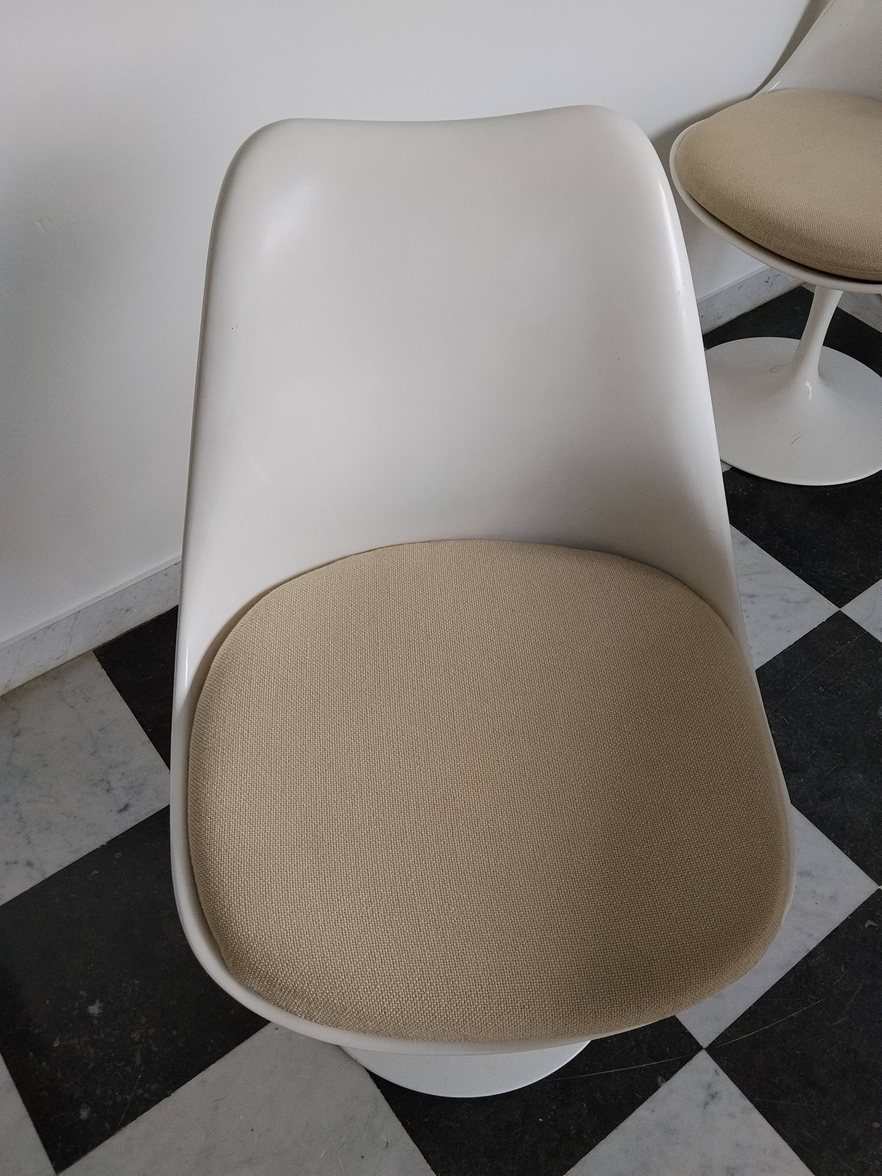 Knoll round table (marble) and 4 vintage chairs - 1970s