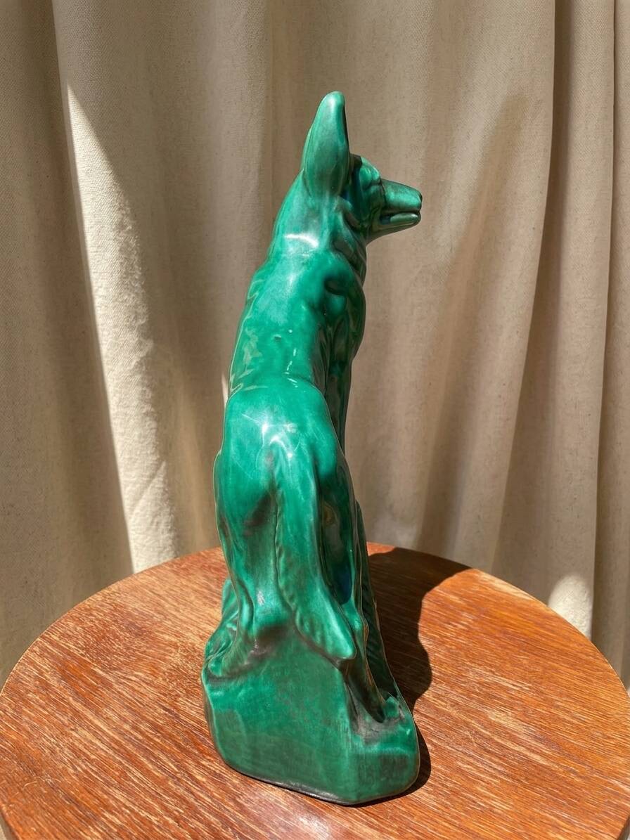 Art Deco sculpture (ceramic)