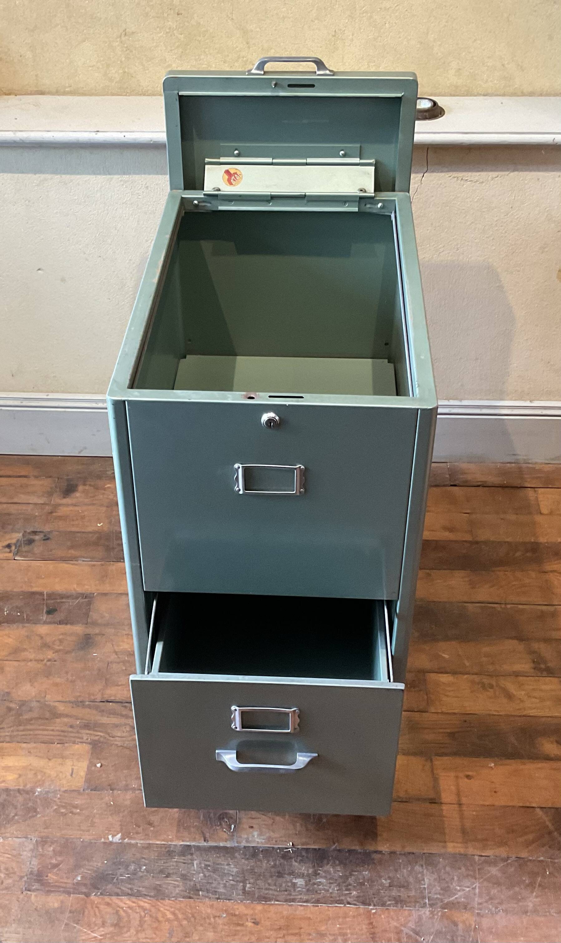 Industrial furniture Suspended back storage box