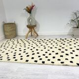 Handmade wool berber rug 276 x 157 cm