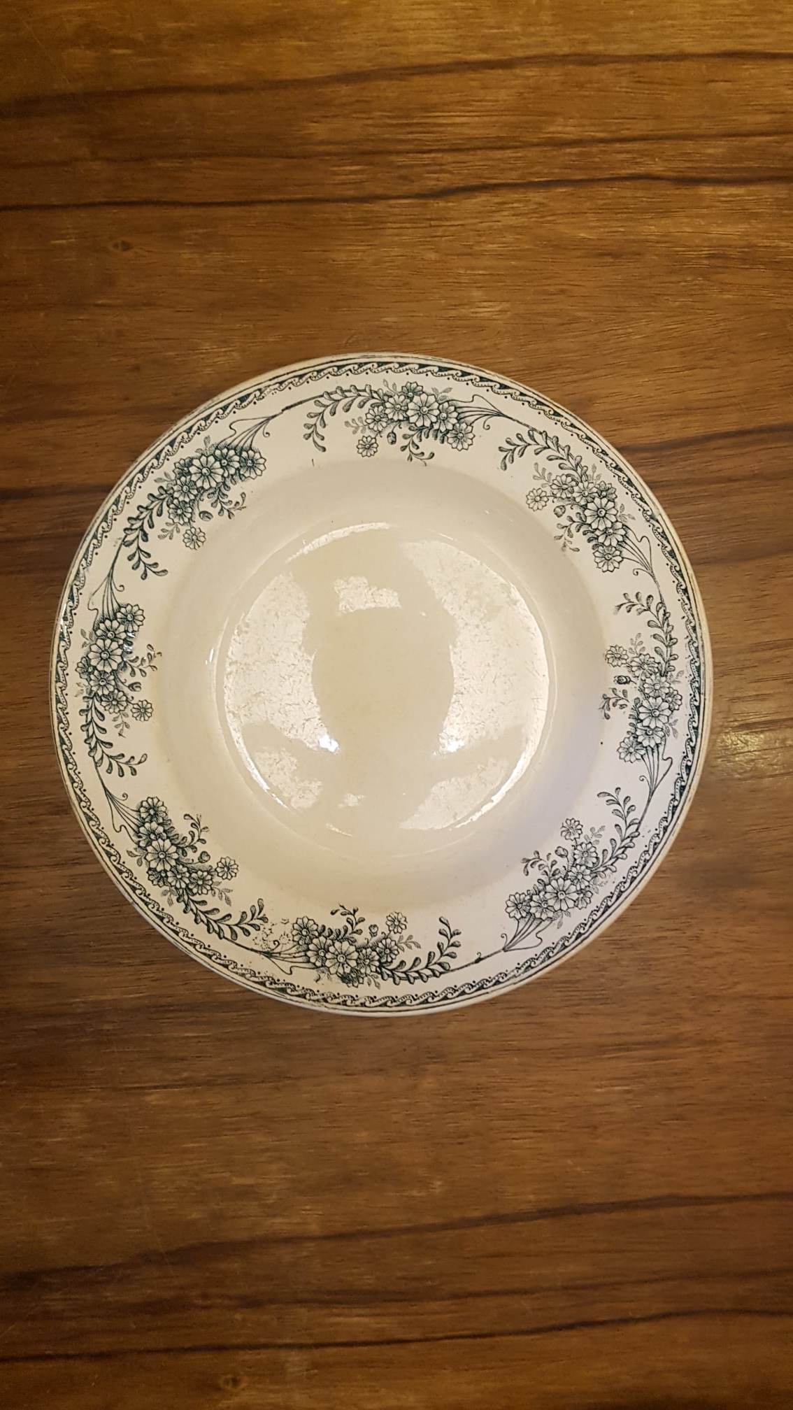 Hollow plate in Iron Earth