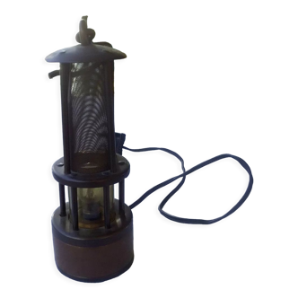 Lampe bureau forme de phare