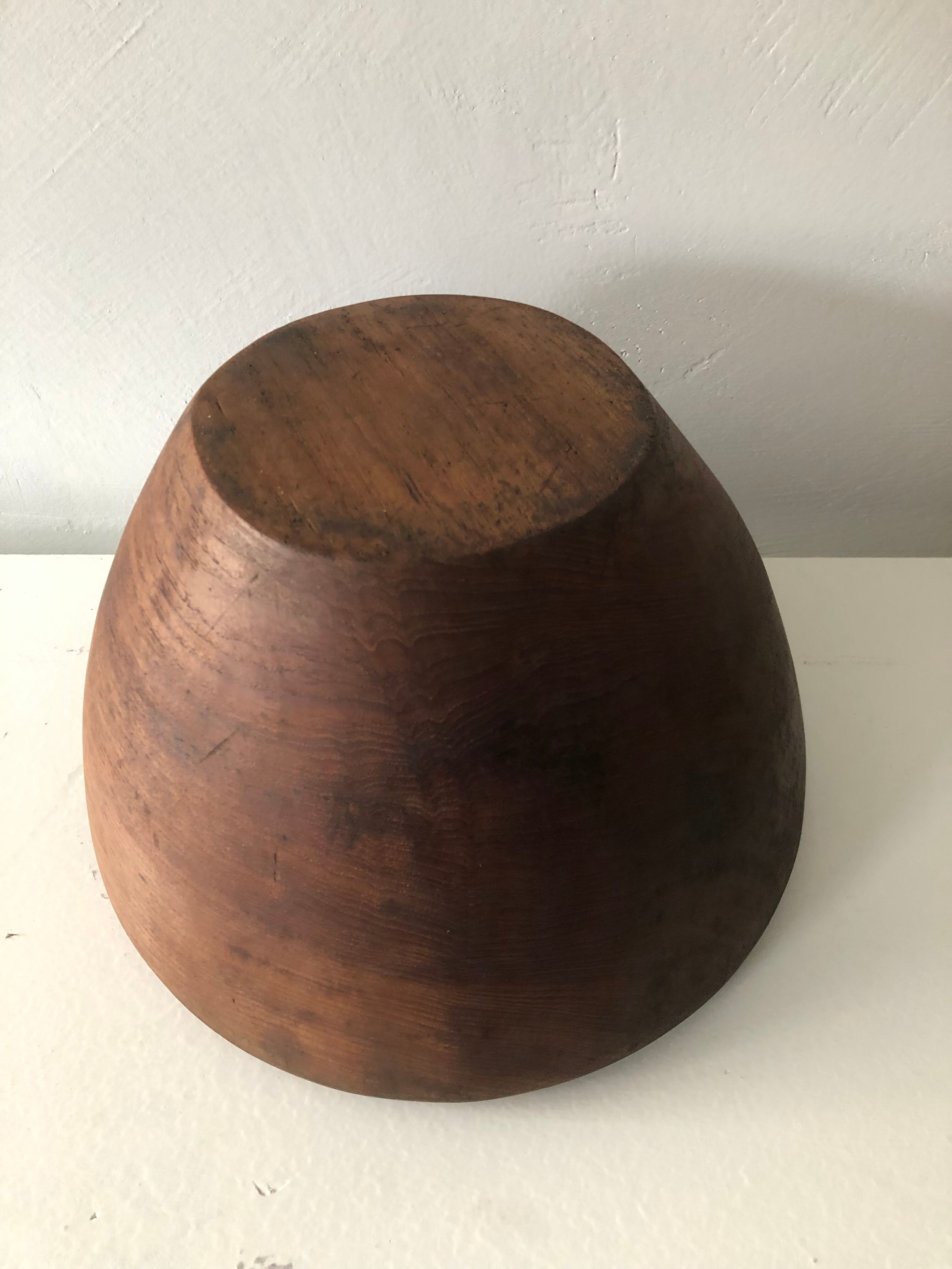 Salad bowl in vintage teak