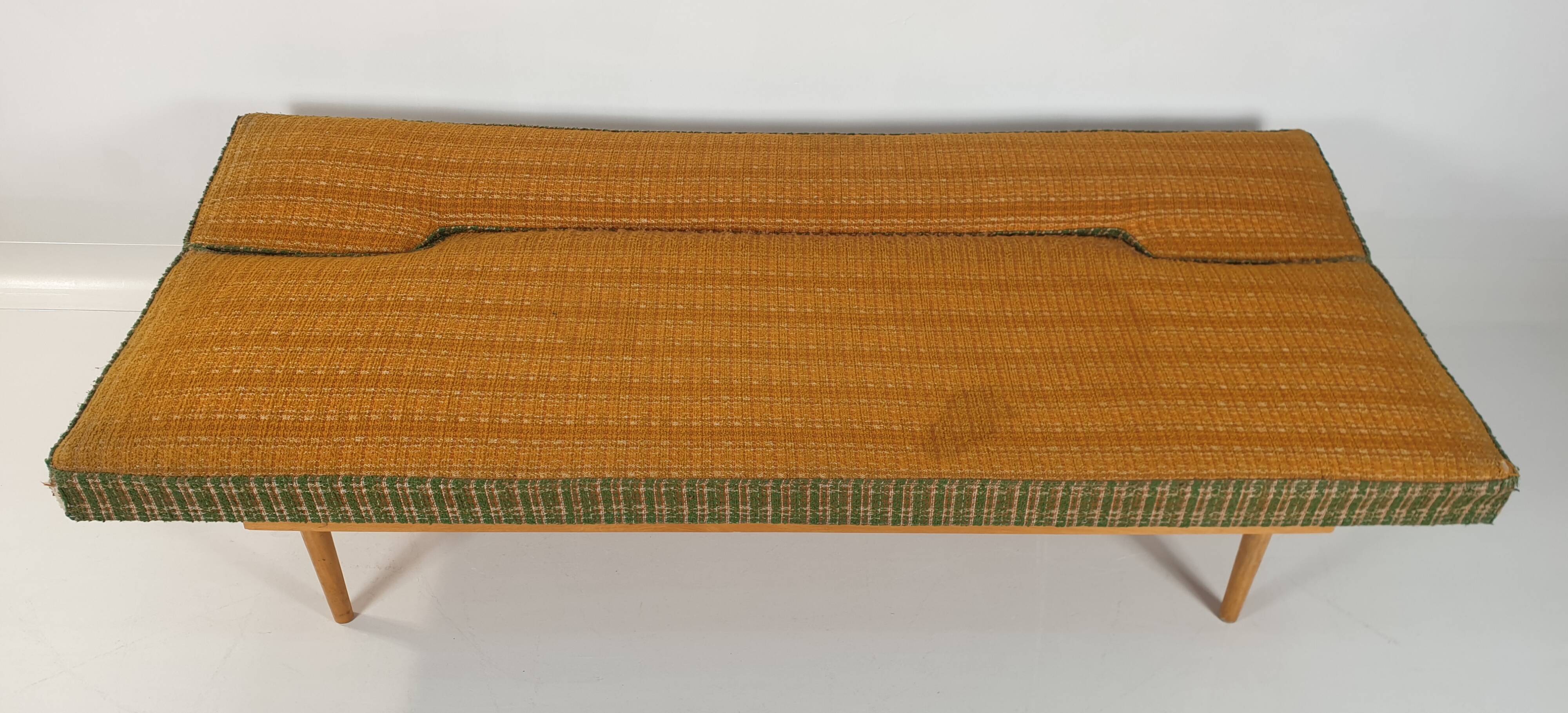 Daybed by Miroslav Navratil, 1980s