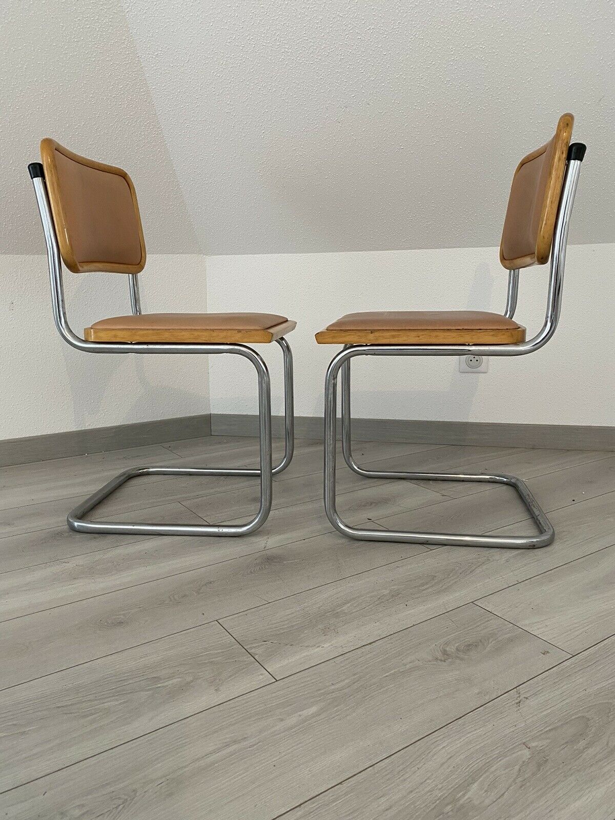 Pair chairs B32 Cesca skaï by Marcel Breuer vintage 1960