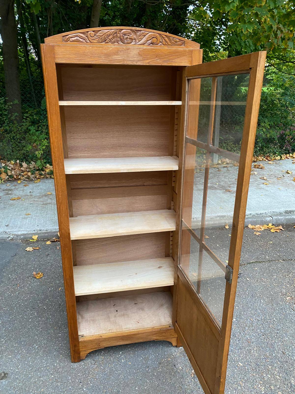 1960s Parisian Art Deco display case in solid oak