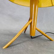 Lampe de table en érable des années 60, base trépied style ULUV.