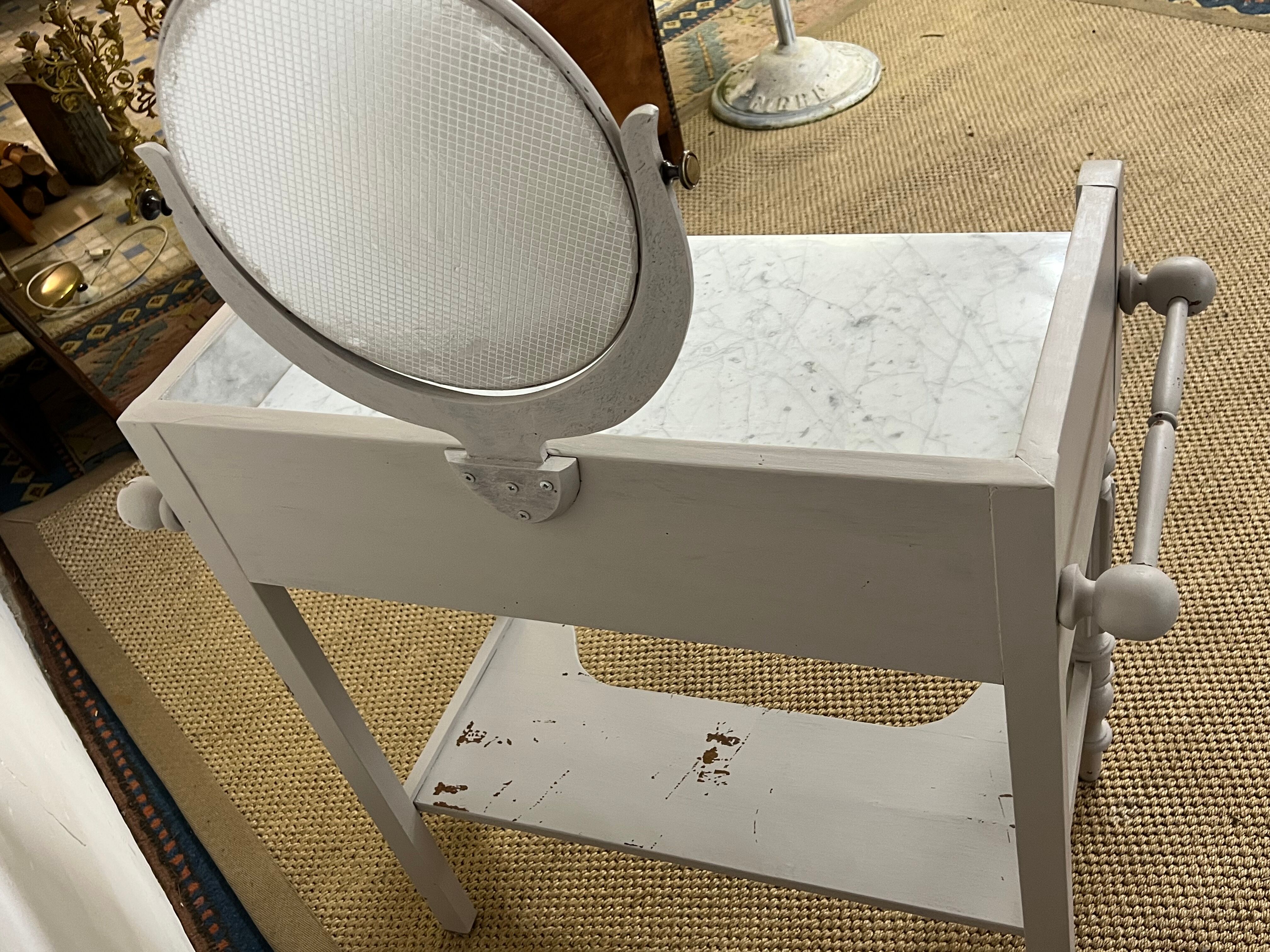 Hairdresser Louis Philippe