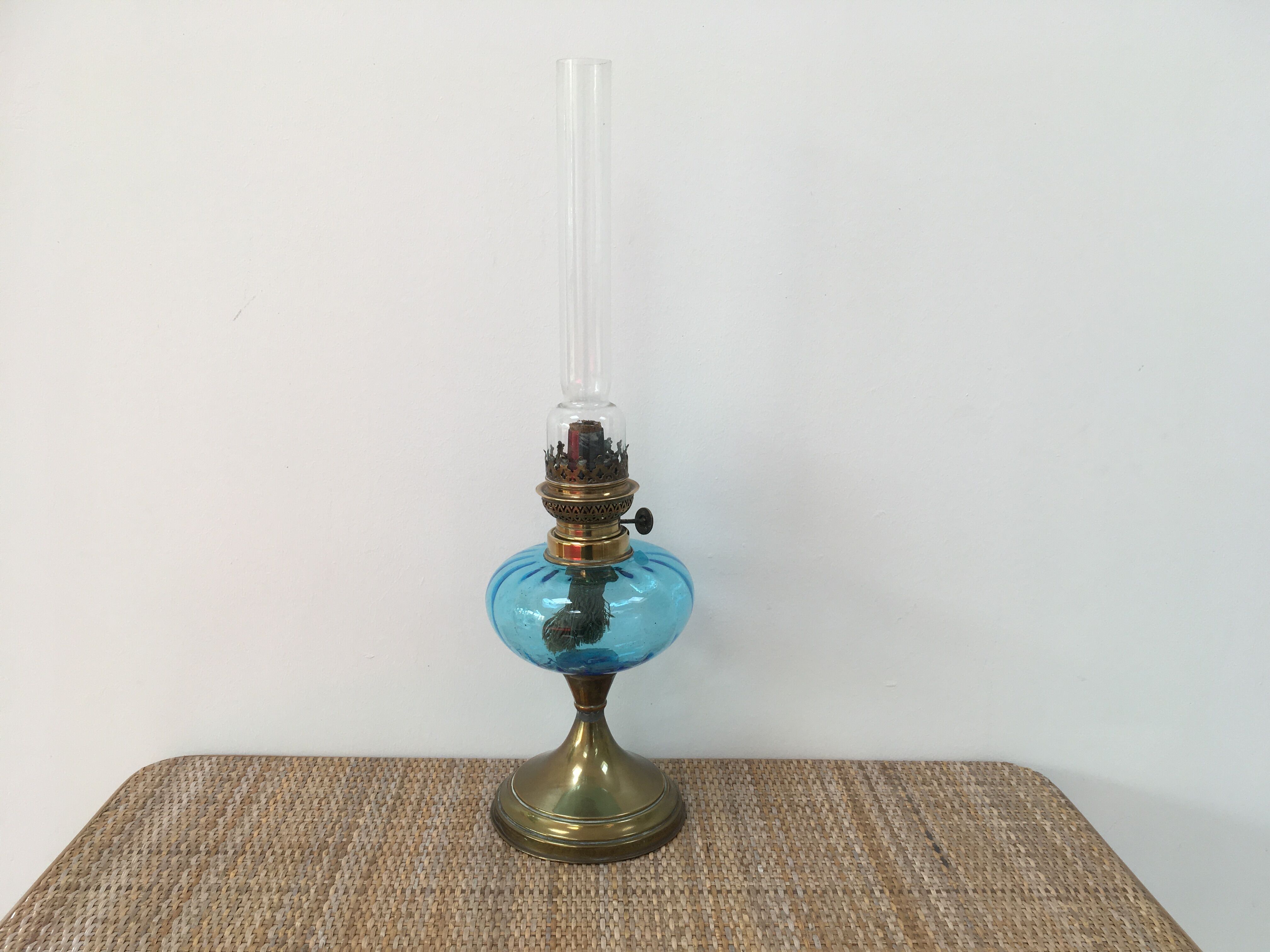 Oil lamp