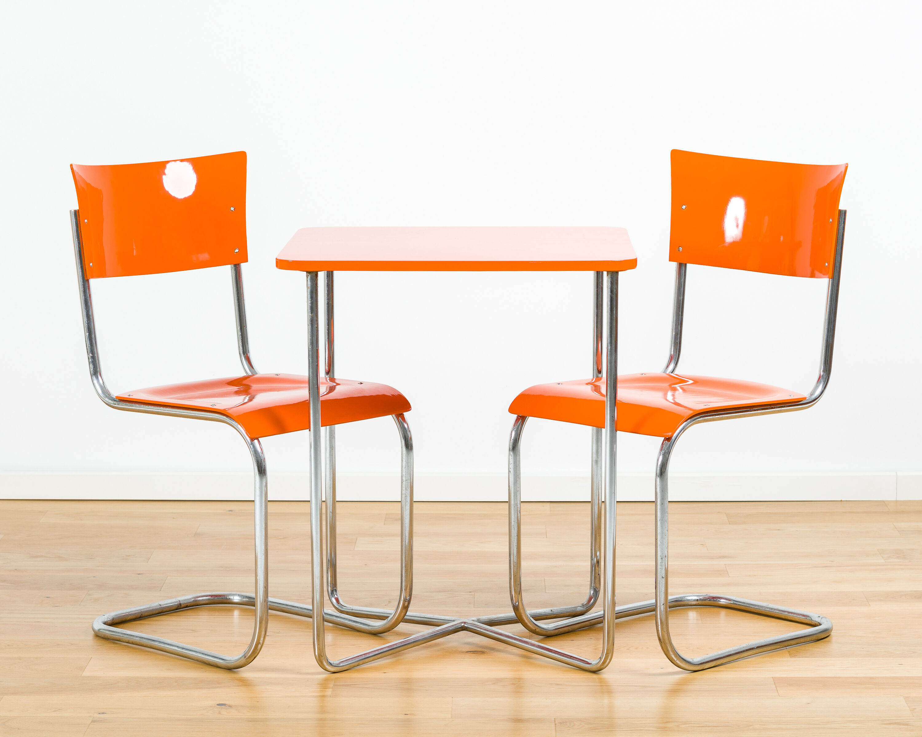 Mücke & melder 2 chairs & table set 40s