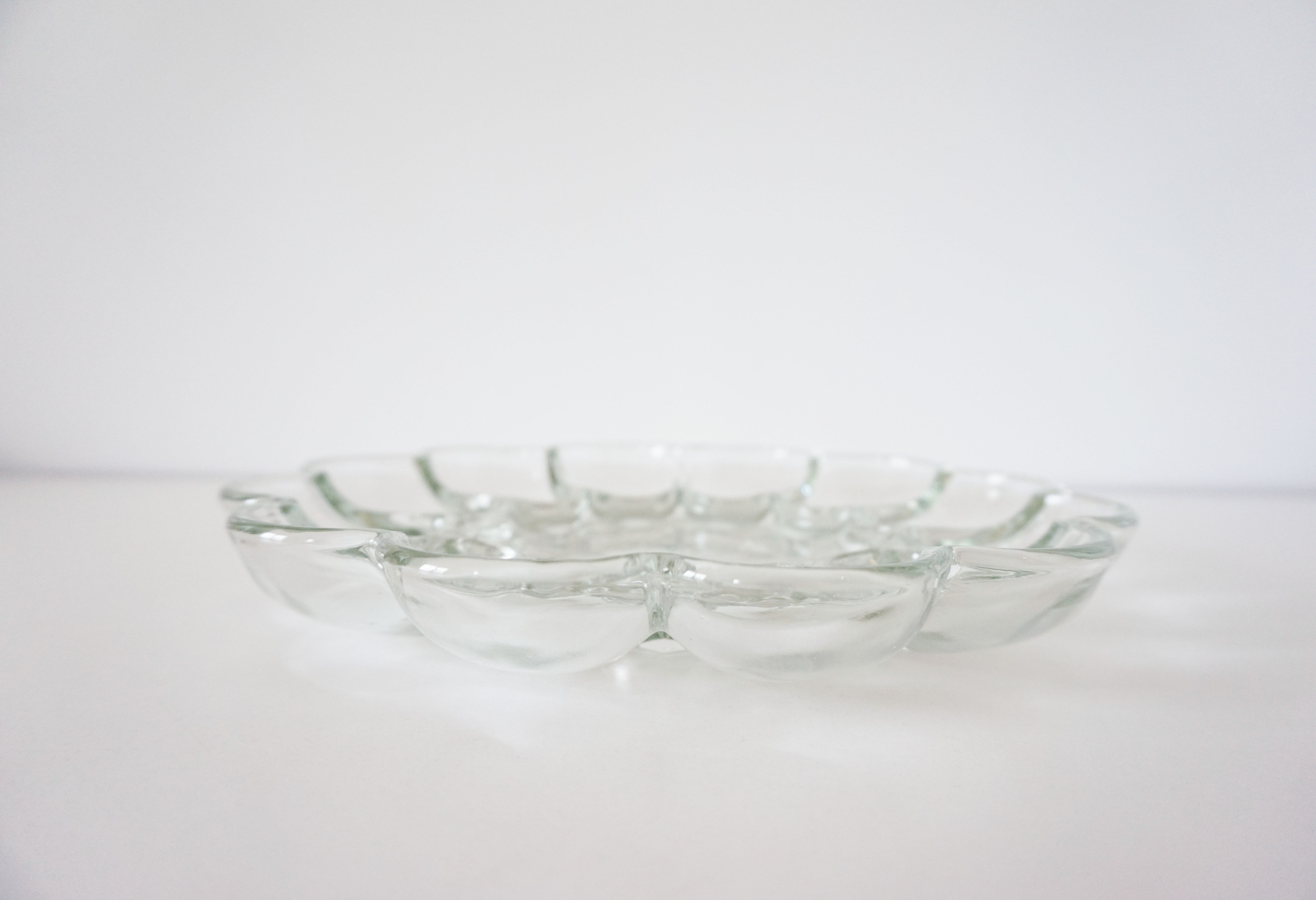 Flower glass presentation plates